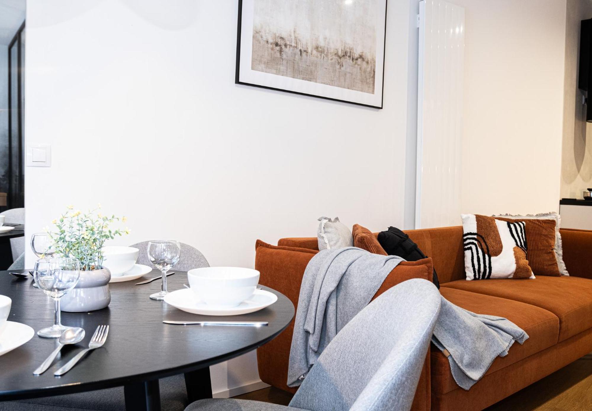 Scandinavian - Private Garden Appartement *